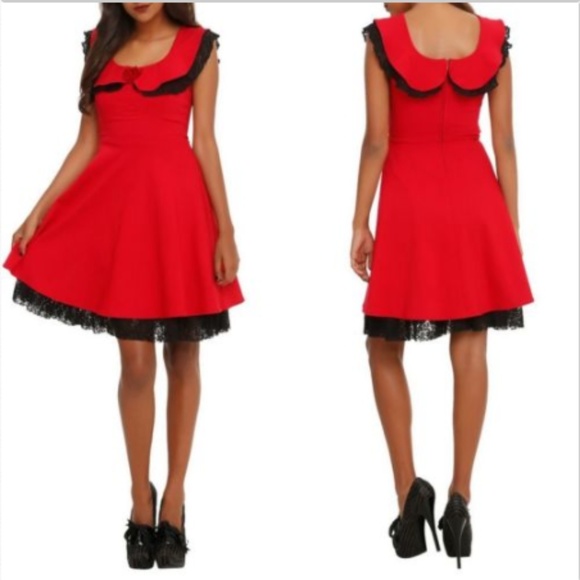 Hot Topic Dresses & Skirts - Hot Topic Red  & Black Lace Dress Sz M